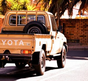 Front Brake Pads – Toyota Hilux / Land Cruiser